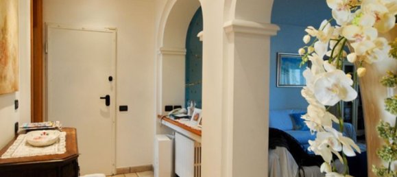 15 rooms Penthouse in Biella, Italy No. 179399 4