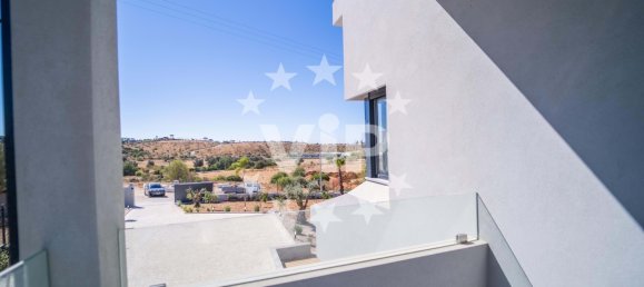 5 Schlafzimmer Villa in Quarteira, Portugal, Nr. 31891 27