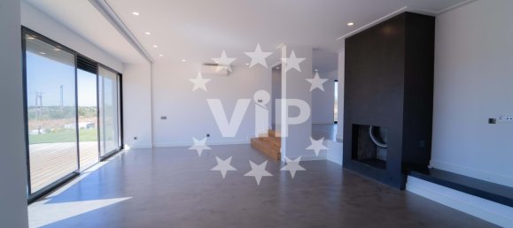 5 Schlafzimmer Villa in Quarteira, Portugal, Nr. 31891 5