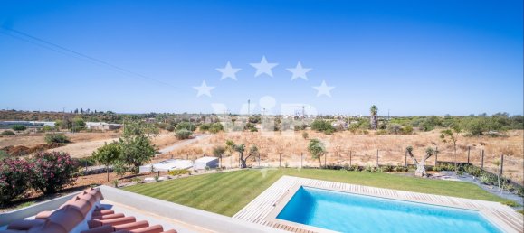 5 Schlafzimmer Villa in Quarteira, Portugal, Nr. 31891 35