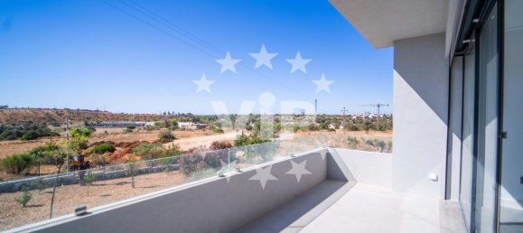 5 Schlafzimmer Villa in Quarteira, Portugal, Nr. 31891 19