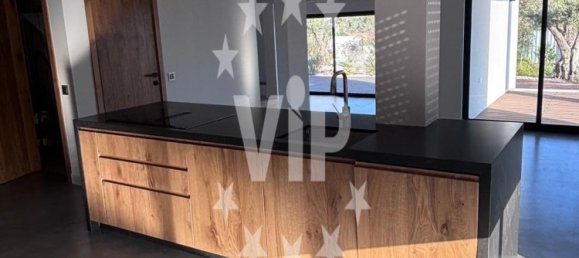 5 Schlafzimmer Villa in Quarteira, Portugal, Nr. 31891 49