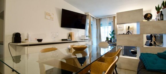 3غرفة شقة في Sirmione, Italy رقم 210668 7