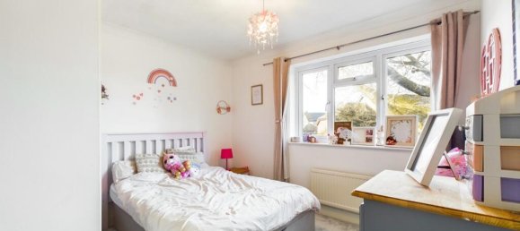 4 bedrooms House in Bordon, United Kingdom No. 13782 18