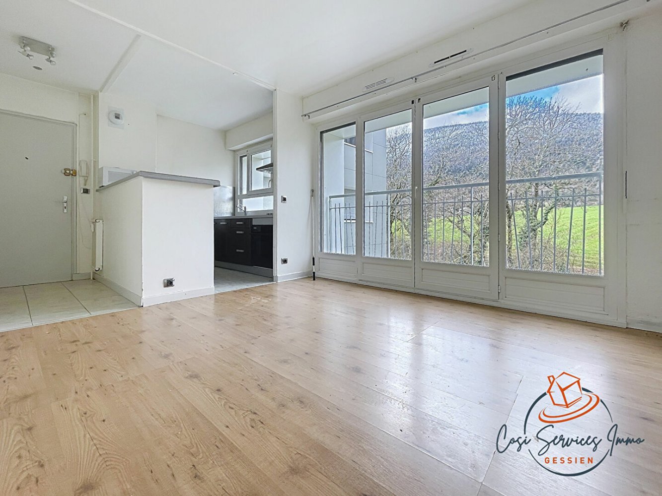 Квартира с 1 спальней в Жекс, Франция № 63611