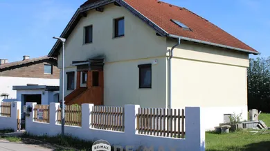  قطعة أرض في Theresienfeld, Austria رقم 70614