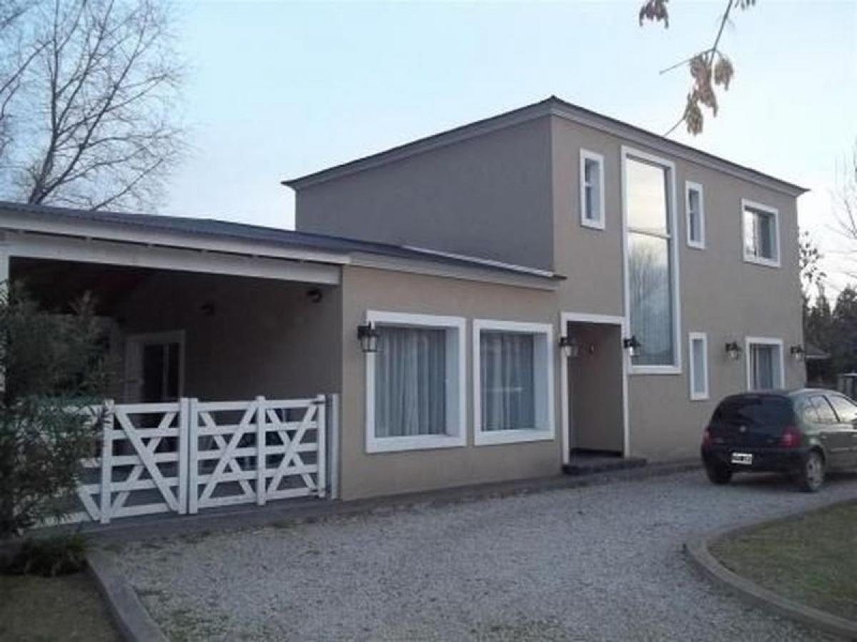 3 Schlafzimmer Haus in Escobar, Argentina, Nr. 741