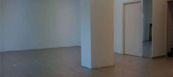 250m² Office in Forlì, Italy No. 132864 4