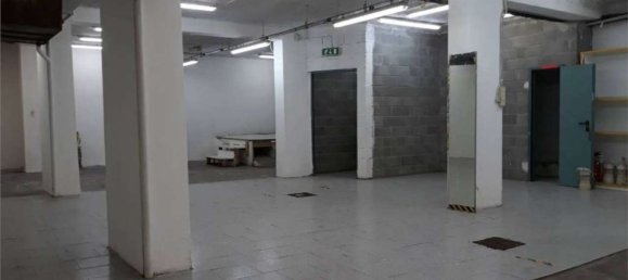 250m² Office in Forlì, Italy No. 132864 8