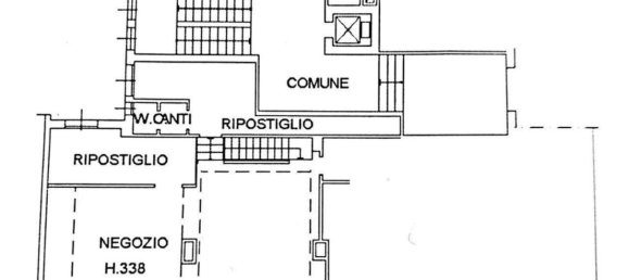 250m² Office in Forlì, Italy No. 132864 13