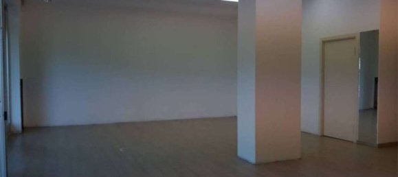 250m² Office in Forlì, Italy No. 132864 3