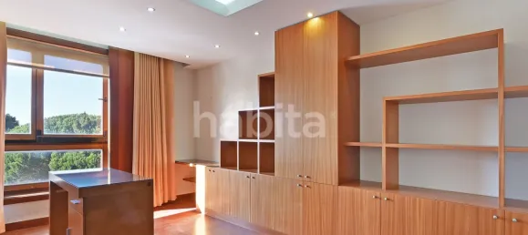 Дом с 4 спальнями в Матозиньюш, Португалия № 105892 28