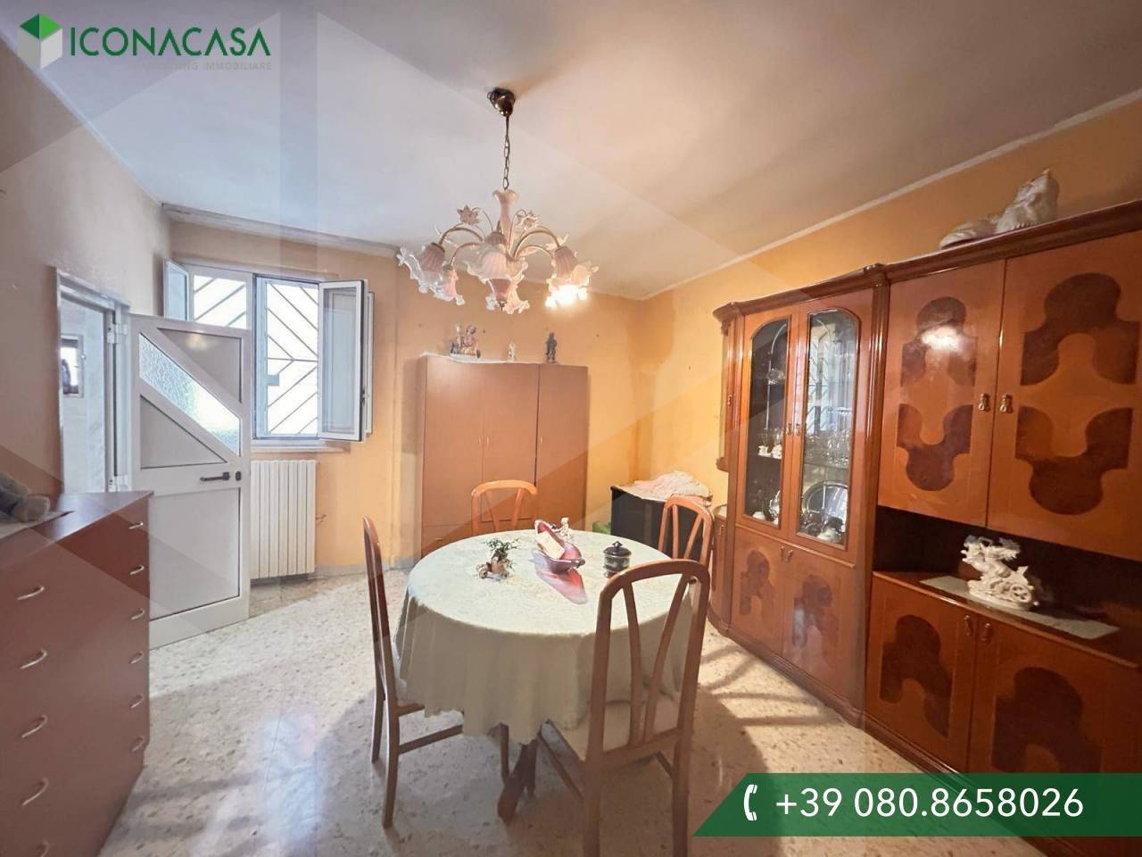 2 Schlafzimmer Haus in Bitetto, Italy, Nr. 23051