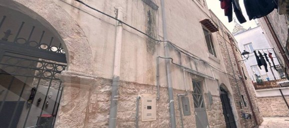 2 bedrooms House in Bitetto, Italy No. 23051 5