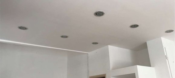 74m² Commercial property in Catanzaro, Italy No. 327246 11