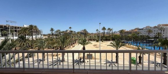 Apartamento de 3 dormitorios en Alicante, Spain No. 168383 10