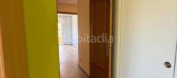Apartamento de 3 dormitorios en Alicante, Spain No. 168383 6