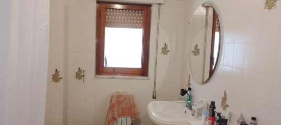 5 bedrooms Apartment in Taranto, Italy No. 347270 13