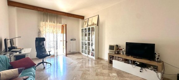 5 bedrooms Apartment in Taranto, Italy No. 347270 5