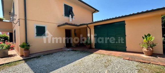 3 Schlafzimmer Villa in Capannori, Italy, Nr. 135449 8