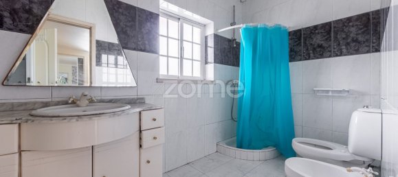 5 bedrooms House in Foz do Arelho, Portugal No. 143276 12