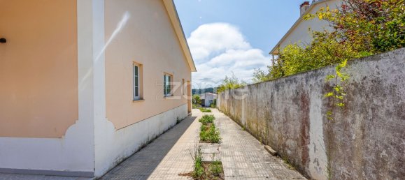 5 bedrooms House in Foz do Arelho, Portugal No. 143276 7