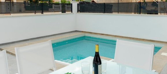3 bedrooms Villa in Torrevieja, Spain No. 12674 4