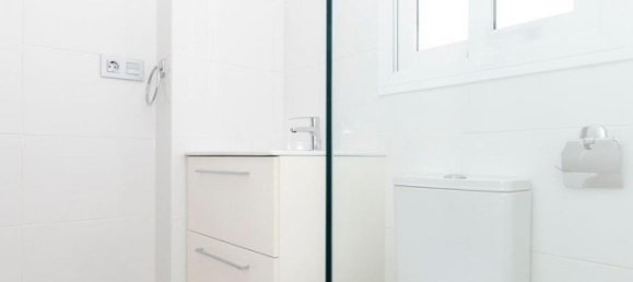 3 bedrooms Villa in Torrevieja, Spain No. 12674 10