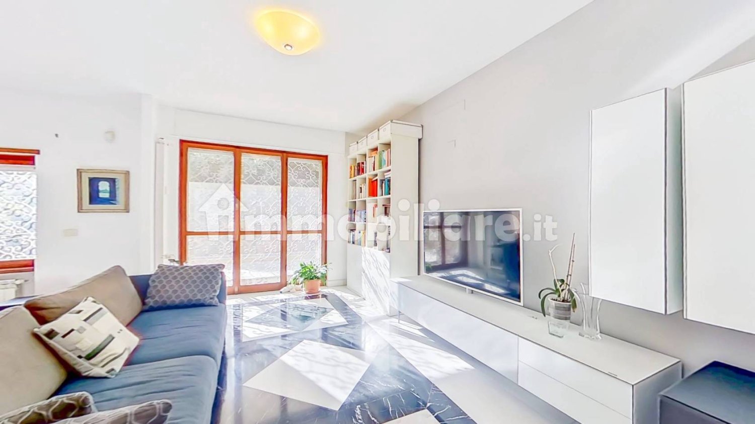 Apartamento de 3 dormitorios en Rome, Italy No. 192852