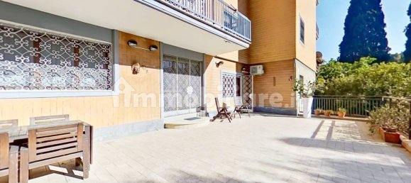 Apartamento de 3 dormitorios en Rome, Italy No. 192852 20