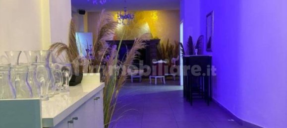 5 rooms Commercial property in Rome, Italy No. 199937 24