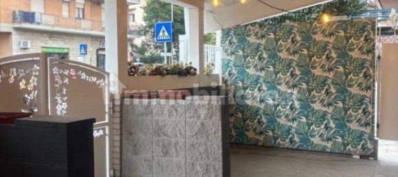 5 rooms Commercial property in Rome, Italy No. 199937 20