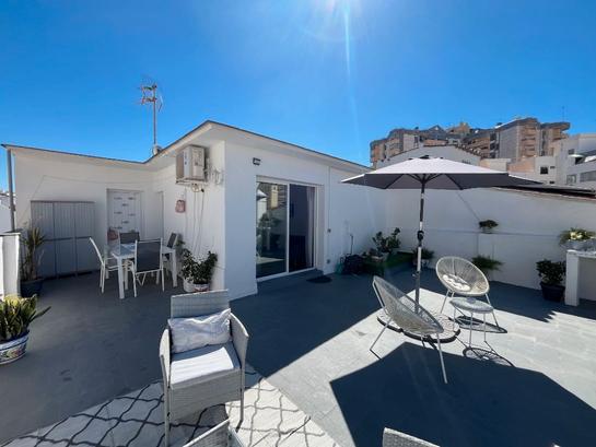 Gebäude in Marbella, Spain 361m², Nr. 240074