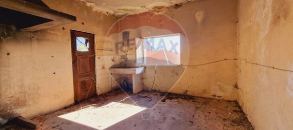 3 bedrooms House in Oliveira do Conde, Portugal No. 168025 5