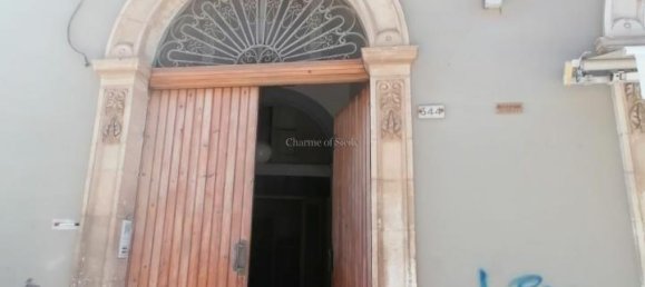 Casa de 5 habitaciónes en Vittoria, Italy No. 226590 6