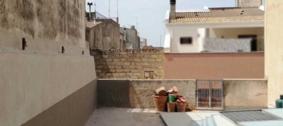 Casa de 5 habitaciónes en Vittoria, Italy No. 226590 24