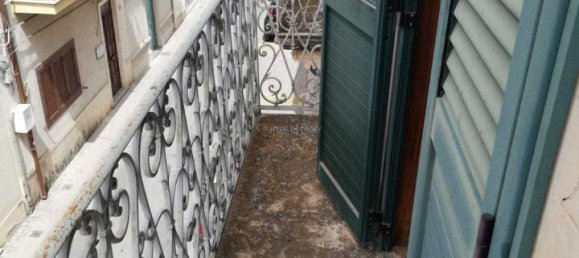 Casa de 5 habitaciónes en Vittoria, Italy No. 226590 15