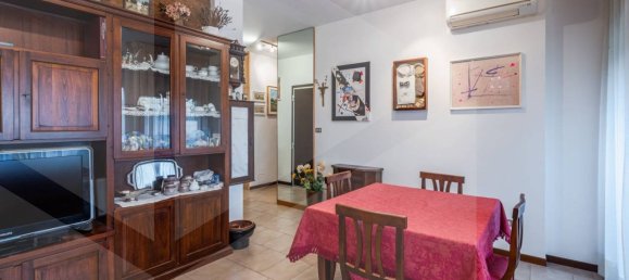 Apartamento de 4 divisões em Bologna, Italy N.º 24918 37