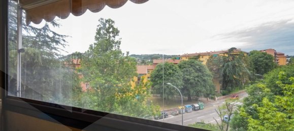 Apartamento de 4 divisões em Bologna, Italy N.º 24918 3