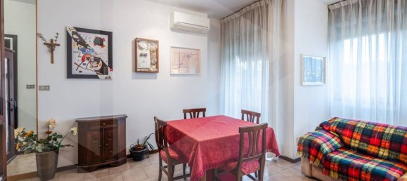 Apartamento de 4 divisões em Bologna, Italy N.º 24918 25