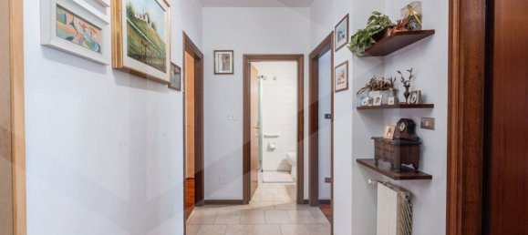 Apartamento de 4 divisões em Bologna, Italy N.º 24918 38