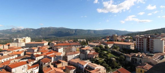 4 rooms Penthouse in Tempio Pausania, Italy No. 145488 10