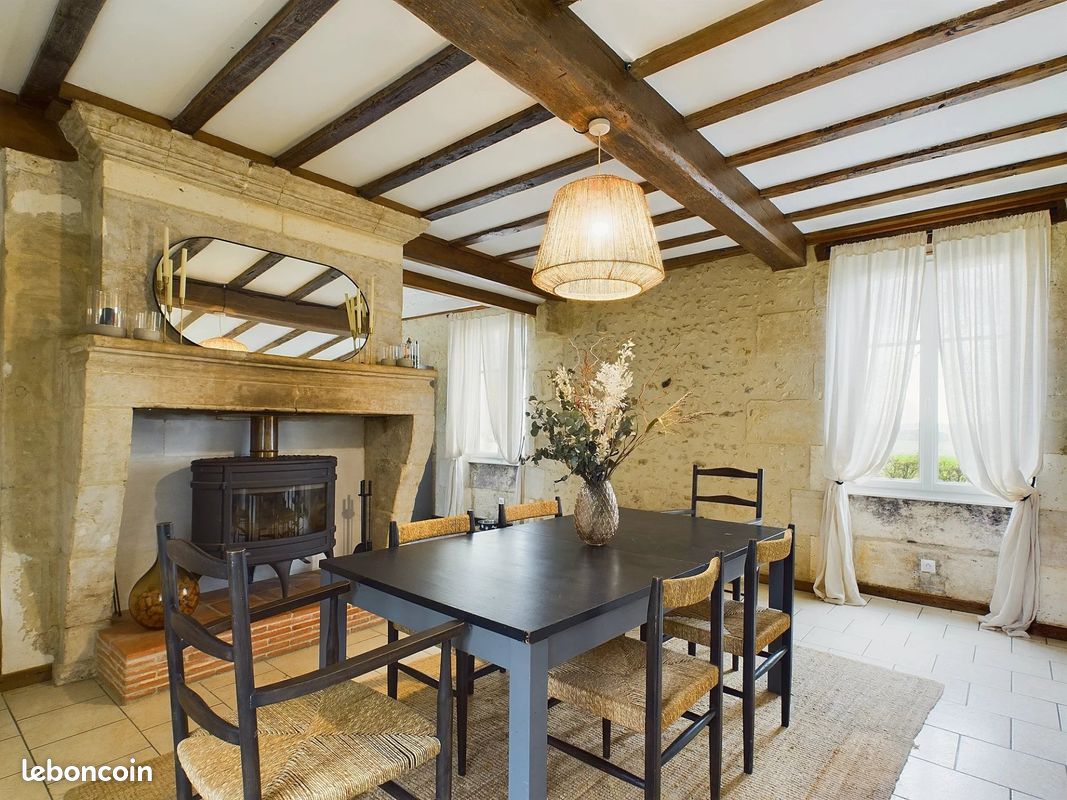 Bungalow de 4 dormitorios en Dordogne, France No. 340956