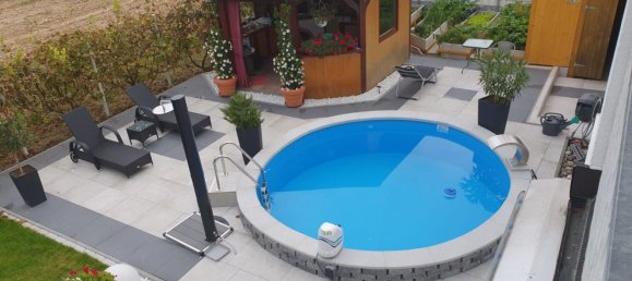 6 bedrooms Townhouse in Erlangen-Hochstadt, Germany No. 264972 2