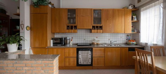 3-Zimmer Wohnung in Casalecchio di Reno, Italy, Nr. 93088 2