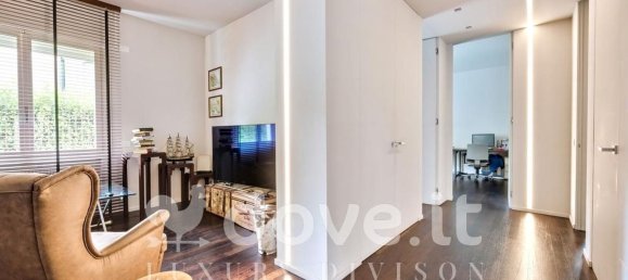 Apartamento de 3 divisões em Vittorio Veneto, Italy N.º 305852 8