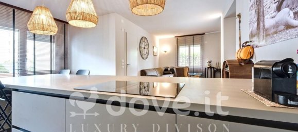 Apartamento de 3 divisões em Vittorio Veneto, Italy N.º 305852 34