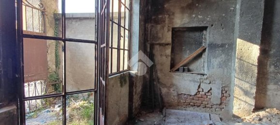 1 Schlafzimmer Haus in Paderno d'Adda, Italy, Nr. 113733 4