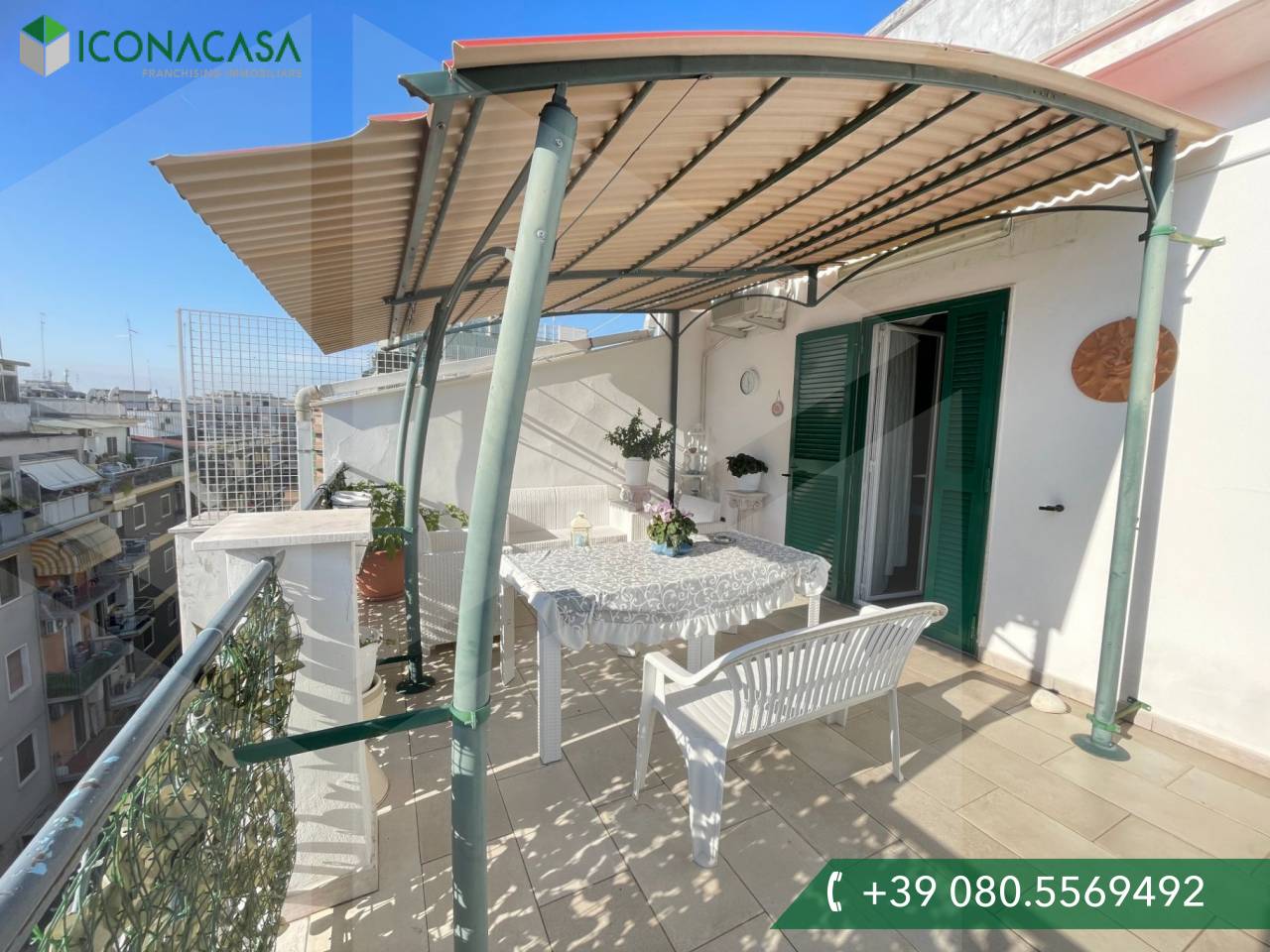 3غرفة بانتهاوس في Bari, Italy رقم 22830