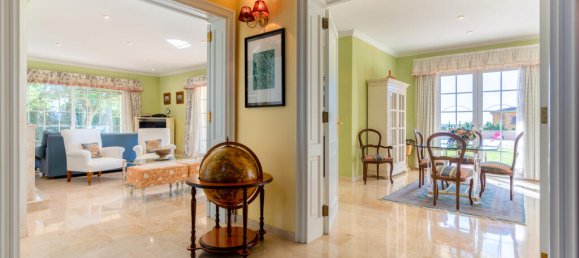 5 bedrooms Villa in Llucmajor, Spain No. 256463 12